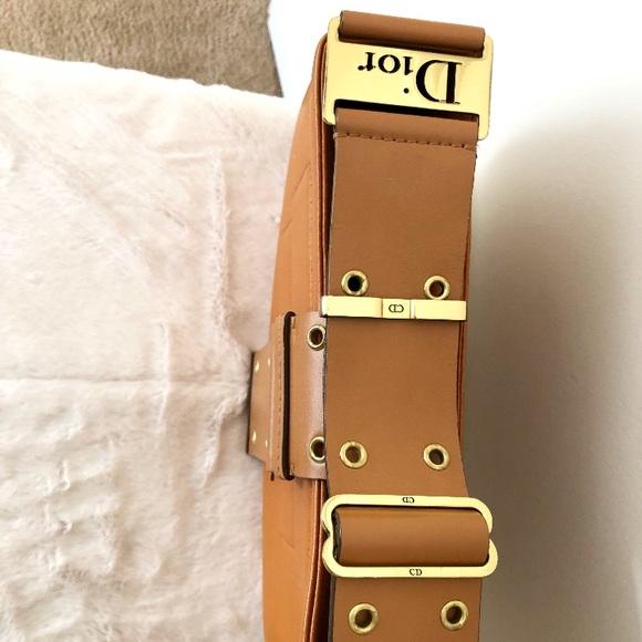 Sold ๐ธ๐Authentic Christian Dior bag - Picture 3 of 7